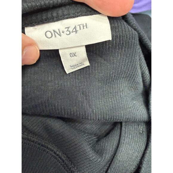 On 34th Macy’s Henley Shirt sz 0X Plus Size Black NEW #H757 - Picture 4 of 8